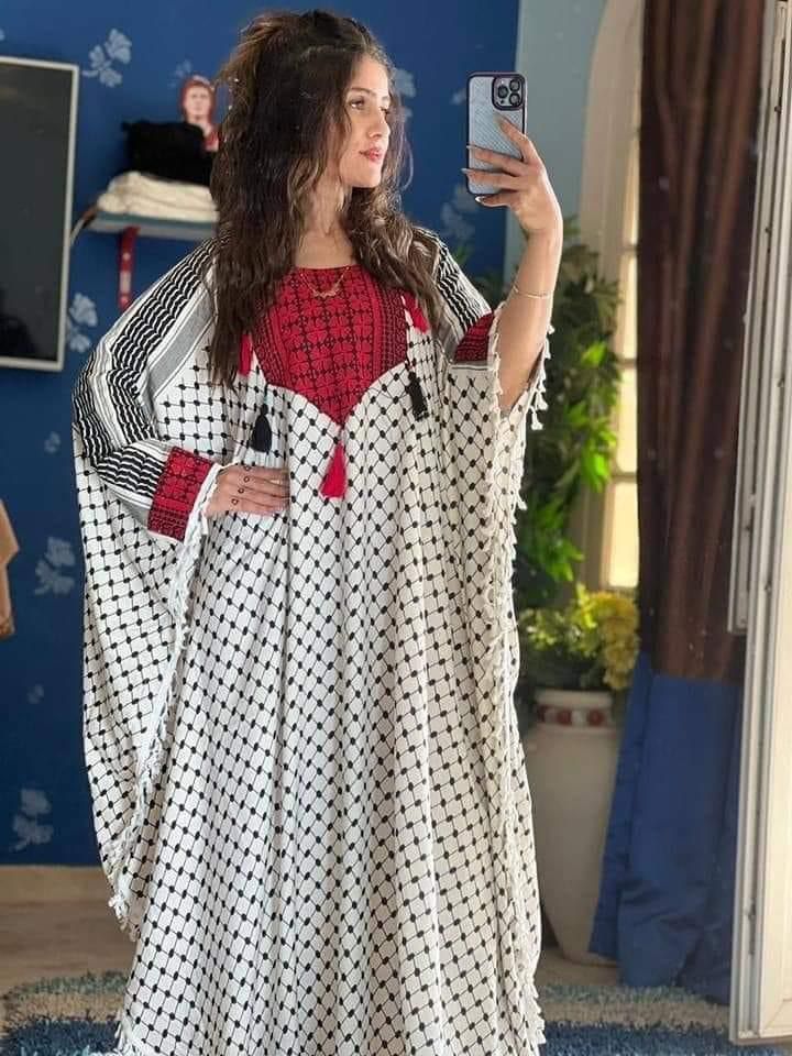 Kufiya-Abaya